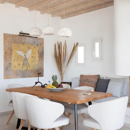 Pursue Your Day Dreams * Ornos (Mykonos)